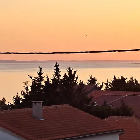 Maja * Рованьска