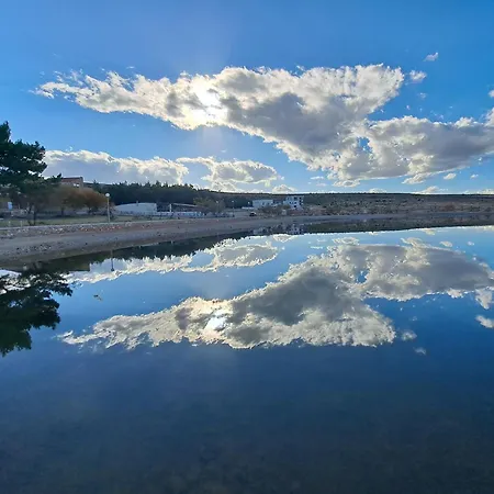 Maja * 洛瓦尼斯卡