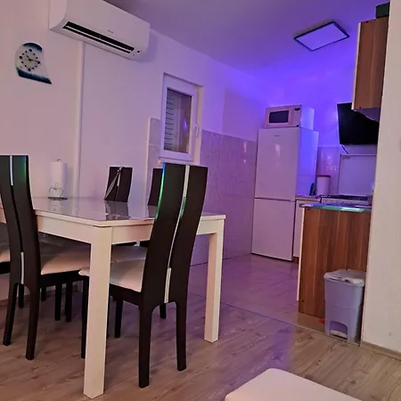 Apartment Maja